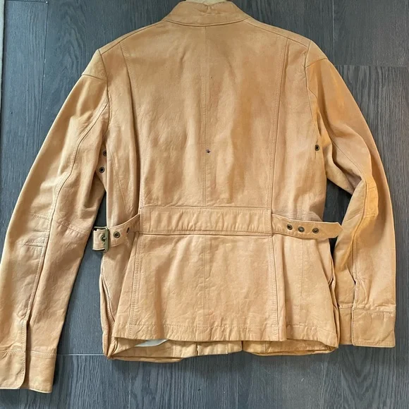 Mustard suede jacket - Picture 1 of 3
